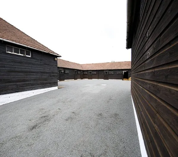 Cliff Stud Stable