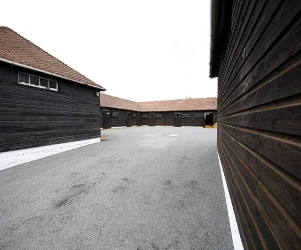 Cliff Stud Stable